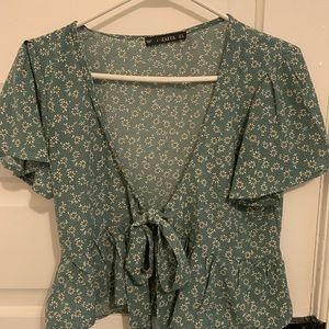 Tie-up green shirt/blouse